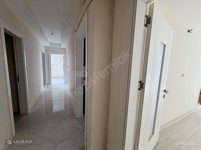 UYGANDAN MURATBEY MAH. 3+1 160m² HAVUZLU SİTE İÇİ YÜKSEK KREDİ - Görsel 17