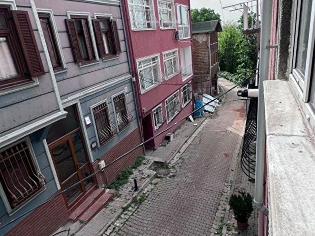 Beşiktaş Ta 2 Kat Deniz Manzaralı Çift Cephe Balkonlu 2+1 Kiralık Daire