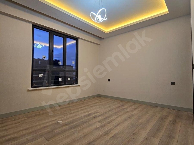 YÜKSEL ŞAHİNDEN YAZIR JAPON PARKI TRAMVAY YANI LÜKS 2,5+1 DAİRE - Görsel 10