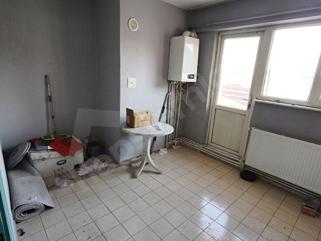 Balıkesirde çift Teraslı Edremit caddesi üstü daire - Görsel 5