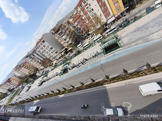 Balıkesirde çift Teraslı Edremit caddesi üstü daire - Görsel 21