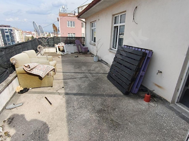 Balıkesirde çift Teraslı Edremit caddesi üstü daire - Görsel 22