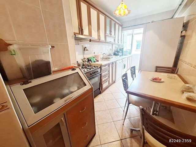 AKATLIDAN YENİ MAHALLLLE SUADİYE CADDE PARALELİ GENİŞ 3+1 DAİRE - Görsel 12
