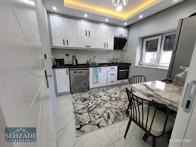 ŞEHZADEden AKKÖYde SATILIK 3+2 MÜSTAKİL BİNA - Görsel 11