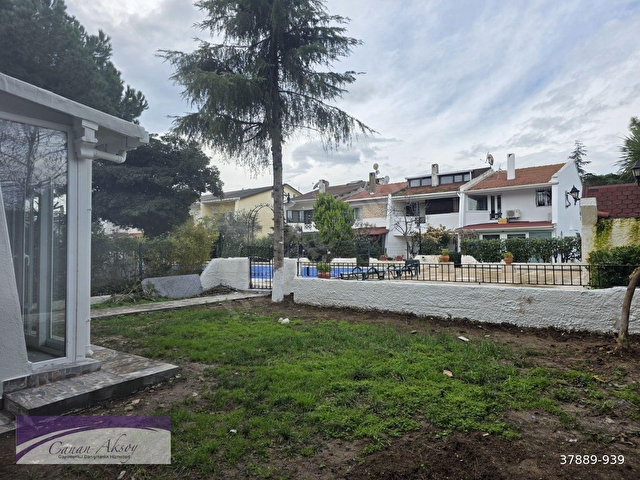 TUZLA MERCANDA BAHÇELİ BAKIMLI KİRALIK VİLLA CANAN AKSOY - Görsel 8