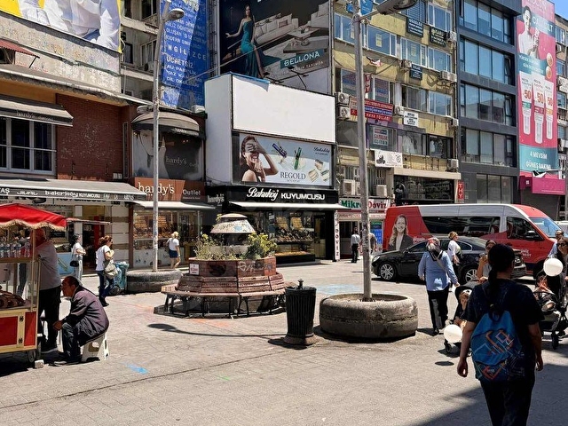BAKIRKÖY MEYDANDA CADDE ÜZERİNDE 2 KATLI KUPON DÜKKAN - Görsel 2