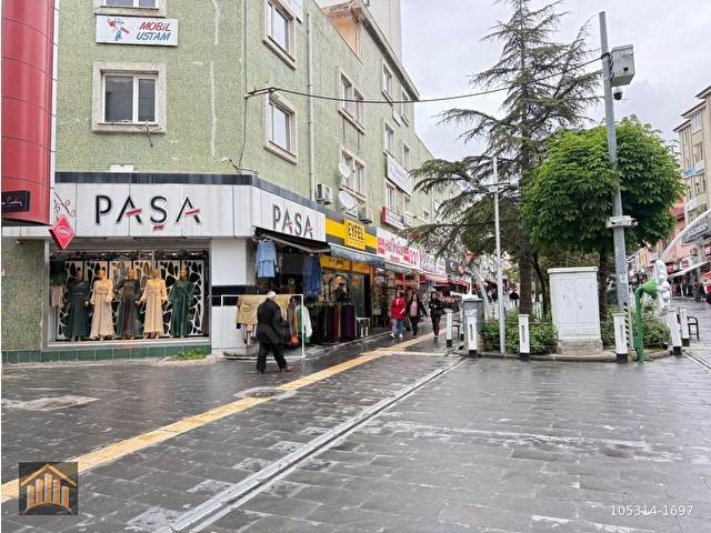 NİĞDE MERKEZ YENİ ÇARŞIDA ASMAKATLI KÖŞEBAŞI 120M2 SATILIK DÜKKAN