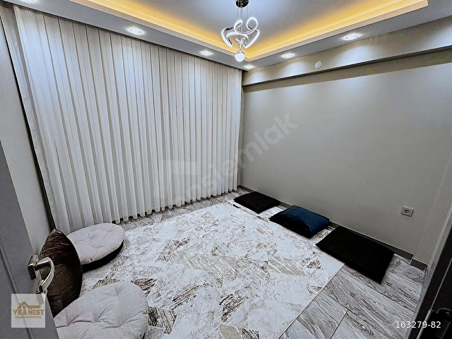 ÇANDARLI MERKEZDE LÜKS EŞYALI 5+2 VİLLA - Görsel 24