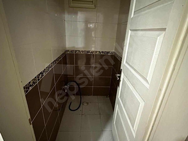SARI EMLAK TAN GÜZELTEPE MAH ENDER SOKAK TA KİRALIK DAİRE - Görsel 9
