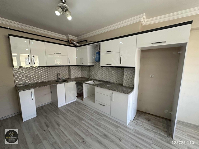 Küçük Menderesten Ödemiş Umurbey Mh Doğalgazlı Kiralık Daire