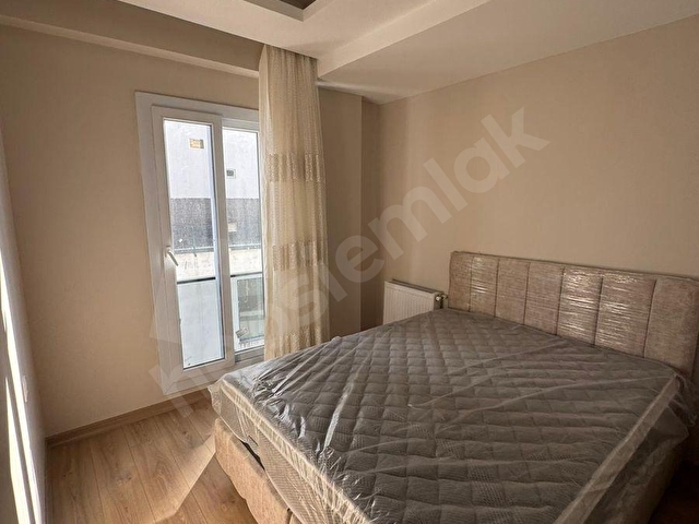 GÜLTEPE’DE CADDE ÜZERİ SIFIR EŞYALI KİRALIK DAİRE - Görsel 2