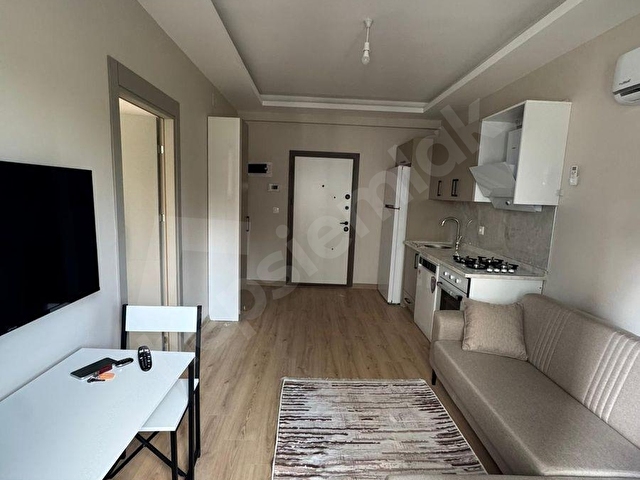 GÜLTEPE’DE CADDE ÜZERİ SIFIR EŞYALI KİRALIK DAİRE - Görsel 4