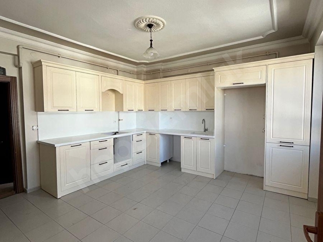 YAVUZ EMLAKTAN YAVUZSELİM MAH. 150 M2 3+1 KİRALIK DAİRE - Görsel 6