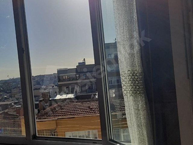Şişli Feriköy Batı Cd. 2+1 İçi yenilenmiş İskanlı temiz boyalı Satılık daire ( DOLU ) - Görsel 27