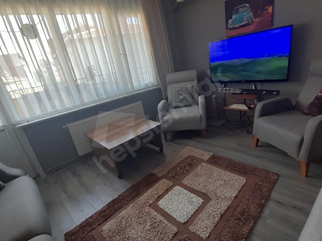 Şişli Feriköy Batı Cd. 2+1 İçi yenilenmiş İskanlı temiz boyalı Satılık daire ( DOLU ) - Görsel 2