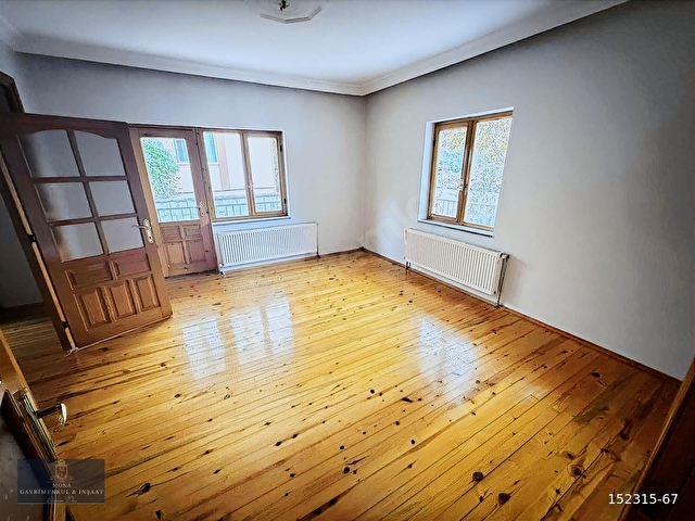 MONADAN ÇARŞI İÇİ - GENİŞ 425M² ARSA ÜZERİ SATILIK MÜSTAKİL EV! - Görsel 6