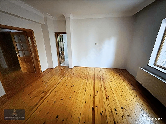 MONADAN ÇARŞI İÇİ - GENİŞ 425M² ARSA ÜZERİ SATILIK MÜSTAKİL EV! - Görsel 8