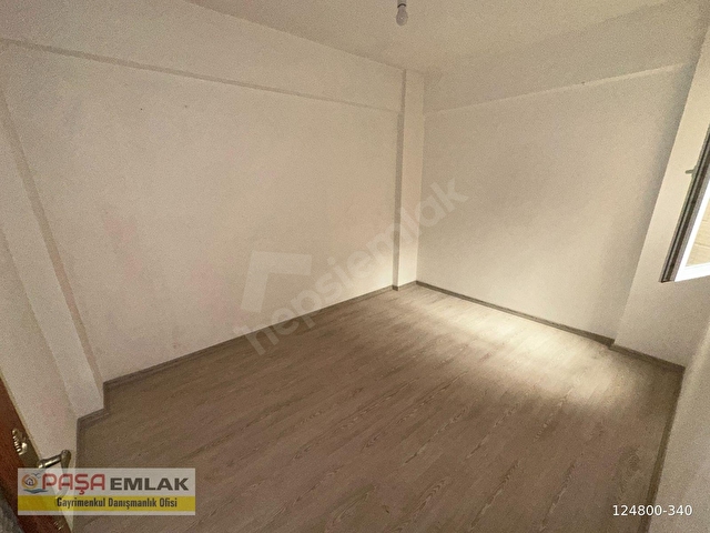 DENİZE 20 ADIM PAŞA EMLAKTAN SALON MUTFAK AYRI 2+1 DAİRE - Görsel 27