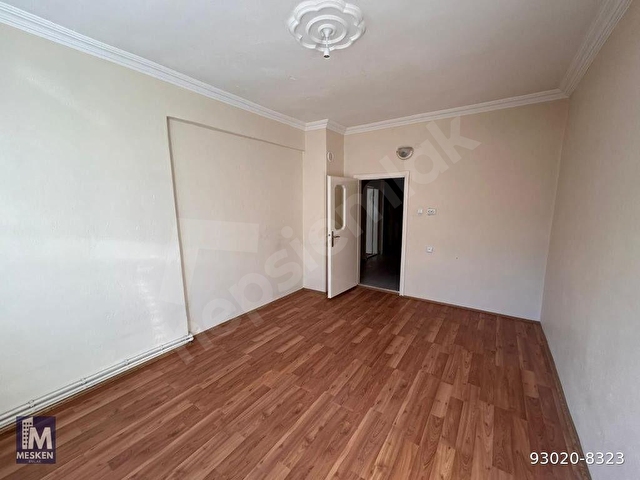 KİRİŞÇİ MAH. ÇARŞI İÇİ 3+1 İÇİ YAPILI SATILIK DAİRE - Görsel 4