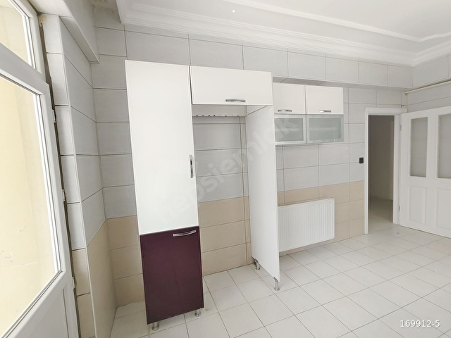 Gültepede Müstakil Konforlu 4 Cepheli 3+1 Daire, Otoparklı - Görsel 12