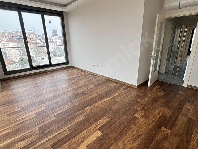 KALAMIŞTA DENİZ MANZARALI SIFIR BİNADA NET 105 M2 SATILIK - Görsel 8