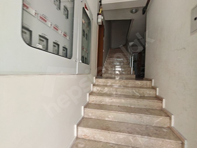 *ŞEHRİN MERKEZİNDE* ARAKAT* BİREYSEL KOMBİLİ *1+1* 45M2 *APART* - Görsel 3