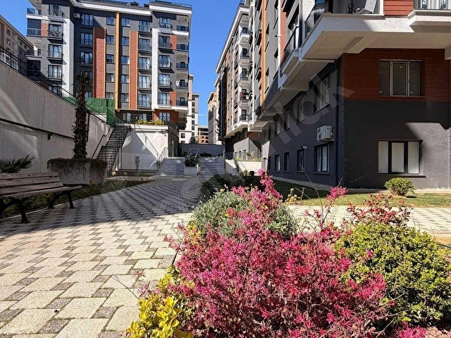 GÜRPINAR BÖLGESİNDE VİNCENZA KONAKLARINDA SATILIK 2+1 DAİRE