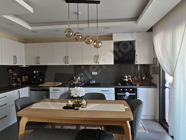 KUŞADASI KADINLAR DENİZİNDE GENİŞ BAKIMLI 3+1 SATILIK DAİRE - Görsel 7