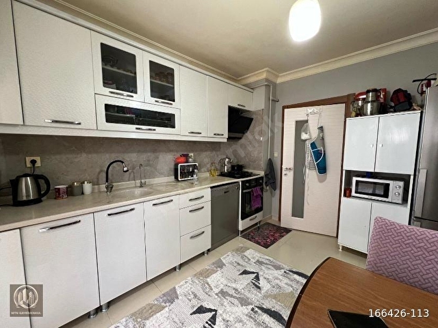 Keçiören Ovacık Sınırı 540. Cadde Üzeri Ebeveyn banyolu Yeni 3+1