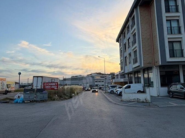VOLKAN EMLAKTAN 600 EVLER MAH.DİAMOND SİTESİNDE KÖŞE BAŞI SATILIK DÜKKAN - Görsel 8