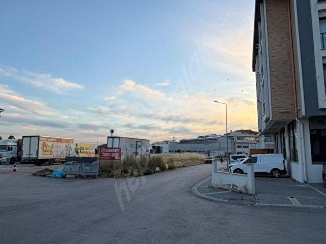VOLKAN EMLAKTAN 600 EVLER MAH.DİAMOND SİTESİNDE KÖŞE BAŞI SATILIK DÜKKAN - Görsel 10