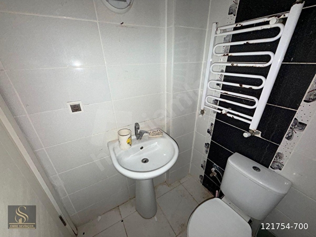 SEVİNÇERDEN BAHÇELİEVLERDE ARA KAT ASANSÖRLÜ 1+1 KİRALIK DAİRE - Görsel 22