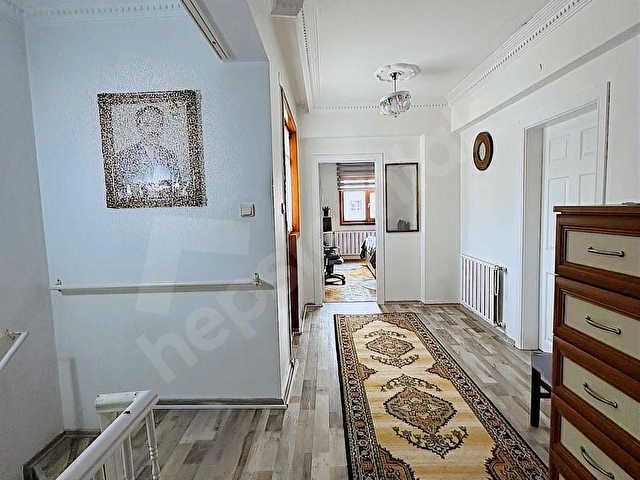 AKTEPE STADINA KOMŞU, GENİŞ TERASLI, SATILIK 6+1 DUBLEKS DAİRE - Görsel 20