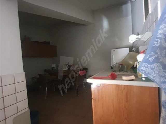 SİTELERDE ANA CADDEYE YAKIN İŞMERKEZİNDE 1+0 YAPILI 80 M²OFİS - Görsel 8