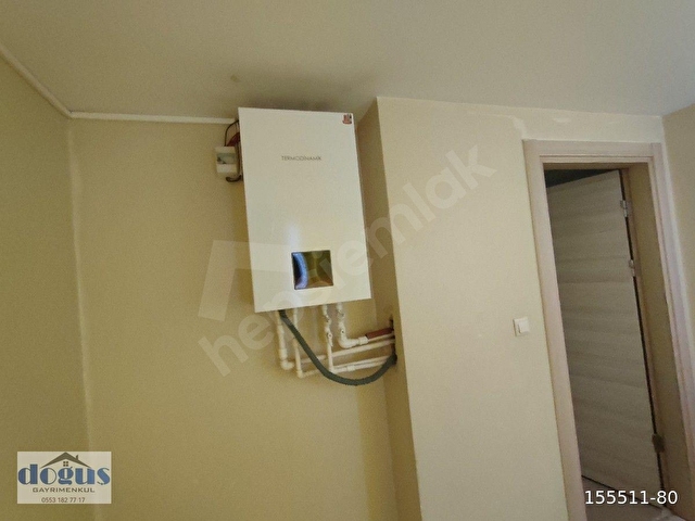 AŞAĞI ZAFERİYE MAHALLESİNDE ANAFARTALAR CADDESİ ÜZERİNDE EŞYALI KİRALIK 1+1 DAİRE - Görsel 4