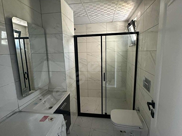 REELDEN ANAYOLA SAHİLE YAKIN HOLLÜ SIFIR SATILIK 1+1 DAİRE - Görsel 10