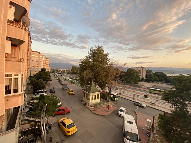 Izmit Ordu Evinde Deniz Manzarali 2 1 180 M2 Dublex 120435 4 Hurriyet Emlak
