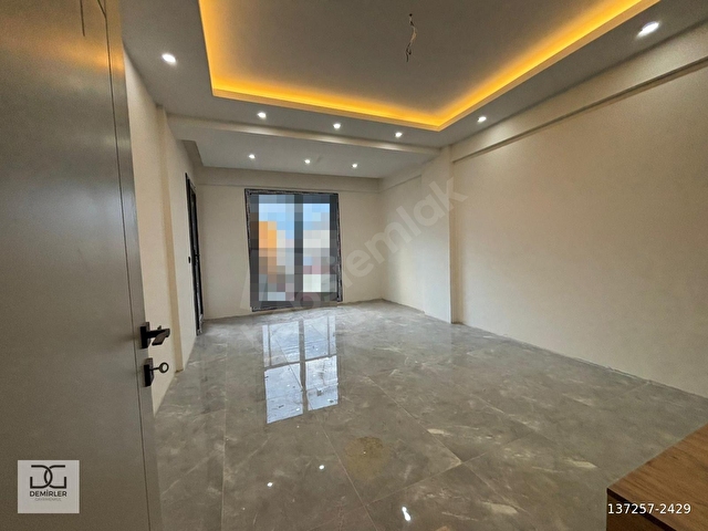 DEMİRLERDEN KARAHASANLIDA CEPHELERİ AÇIK 2+1 SATILIK DAİRE - Görsel 11