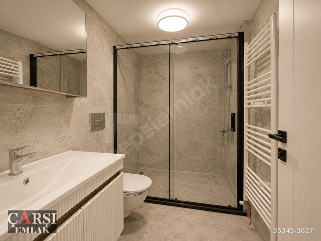 ÇARŞIDAN SIFIR BİNA,ÖN CEPHE,ARA KAT, GENİŞ KULLANIŞLI 4+1 - Görsel 9