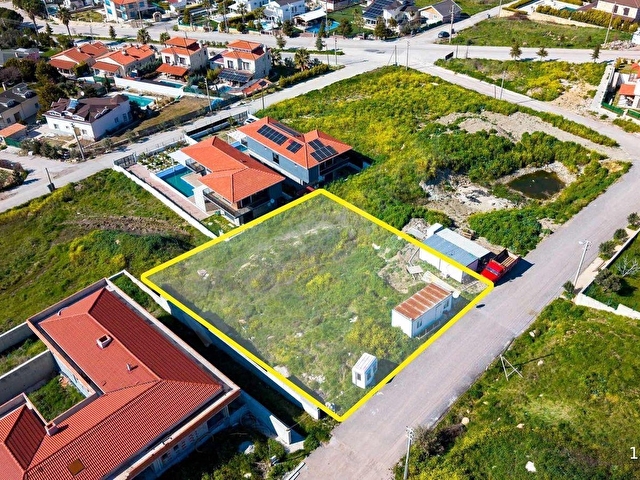 Foçaköyde satılık villa arsası - Görsel 3
