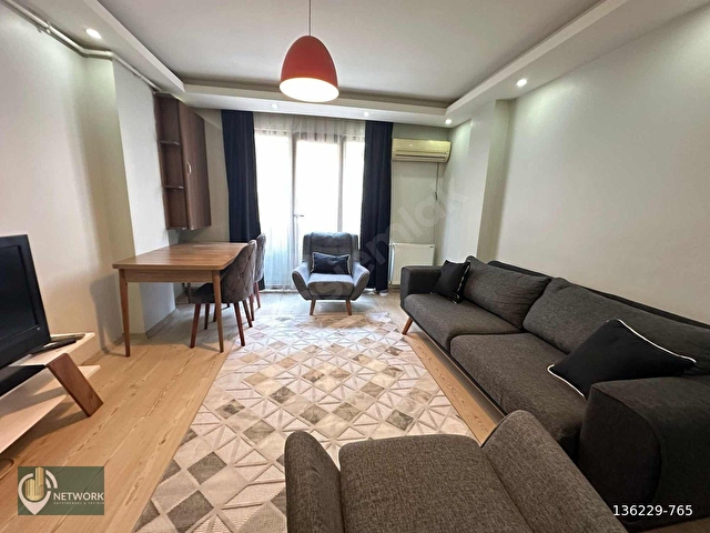 +CADDE ÜZERİ+GENÇ BİNADA TRUMP AVM 8DK METROBÜS 10DK KLİMALI 1+1 - Görsel 3