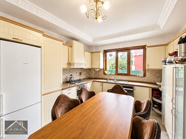 BEYKOZ ÇENGELDEREDE 371 M² ARSA İÇERİSİNDE 5+1 MÜSTAKİL VİLLA - Görsel 14