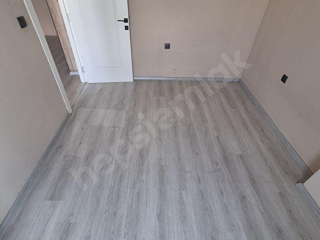 ÇARKIPAREDE 1+1 STADYUM VE ORMAN MANZARALI BALKONLU KİRALIK - Görsel 13