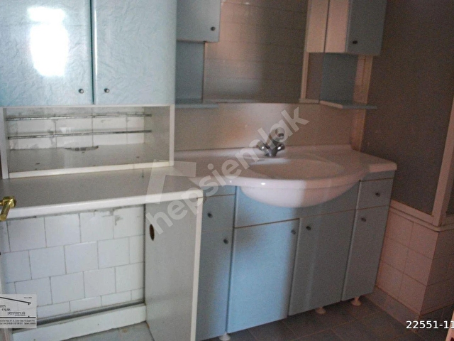 ALTINBAŞTAN UĞUR MUMCU MAH. 4+2 BAHÇELİ 2 AYRI GİRİŞLİ MANTOLAMALI SATILIK TRİPLEX - Görsel 18