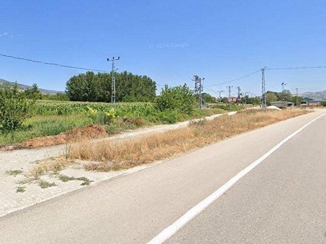 TOKAT TURHAL KARAYOLU ÜZERİNDE 4.632 m2 SATILIK BAHÇE - Görsel 7