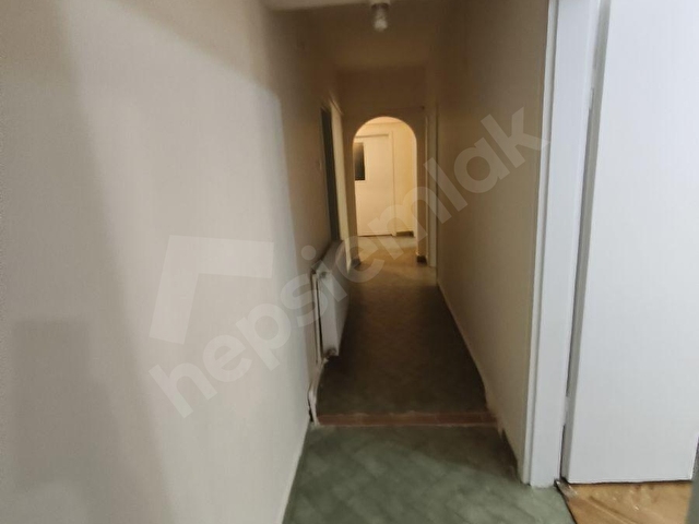 DİRİM SOKAK ÖN CEPHE CADDE YE BİR SOKAK GENİS DAİRE - Görsel 5