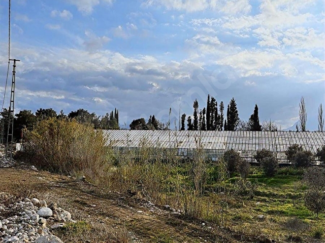KONYAALTI AŞAĞIKARAMANDA DENİZE SADECE 7 KM SATILIK FIRSAT ARSA - Görsel 3