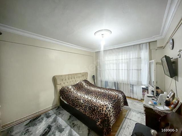 İSTANBUL BAHÇELİEVLERDE SATILIK ÇİFT BALKONLU 3+1 DAİRE - Görsel 12