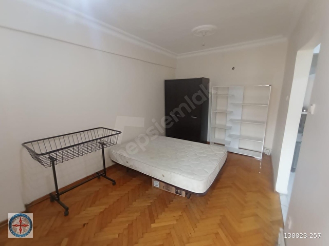 Kadıköy Moda Sivastopol Sok, Kombili, Kapalı Mutfak Masrafsız 52 m2 1+1 Ara Kat Satılık Daire - Görsel 13
