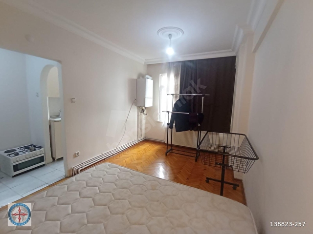 Kadıköy Moda Sivastopol Sok, Kombili, Kapalı Mutfak Masrafsız 52 m2 1+1 Ara Kat Satılık Daire - Görsel 12